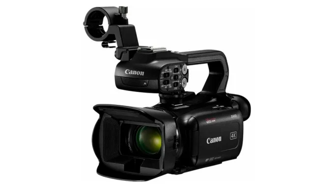 Видеокамера CANON XA60