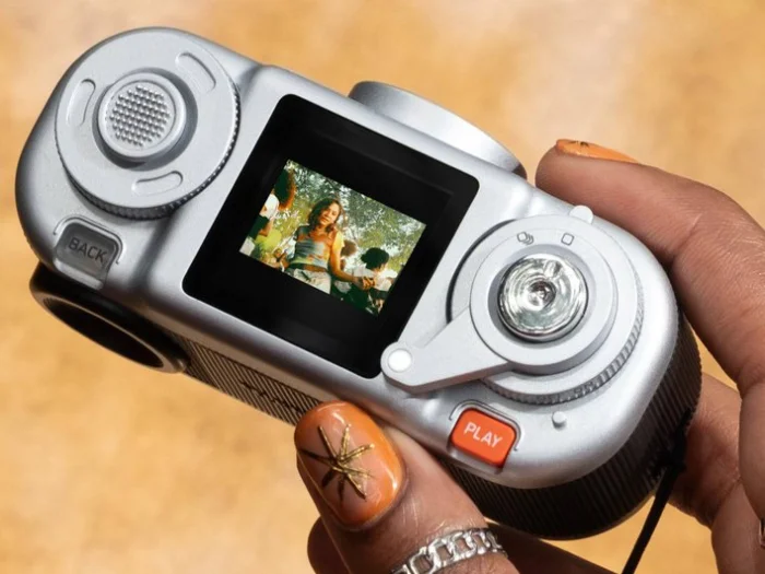 Fujifilm Instax Pal 2
