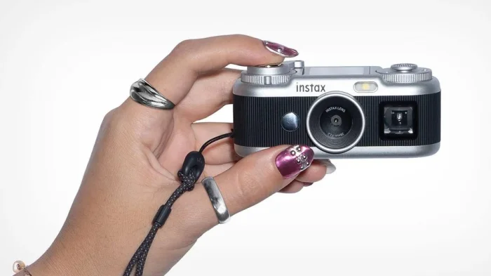 Fujifilm Instax Pal 2